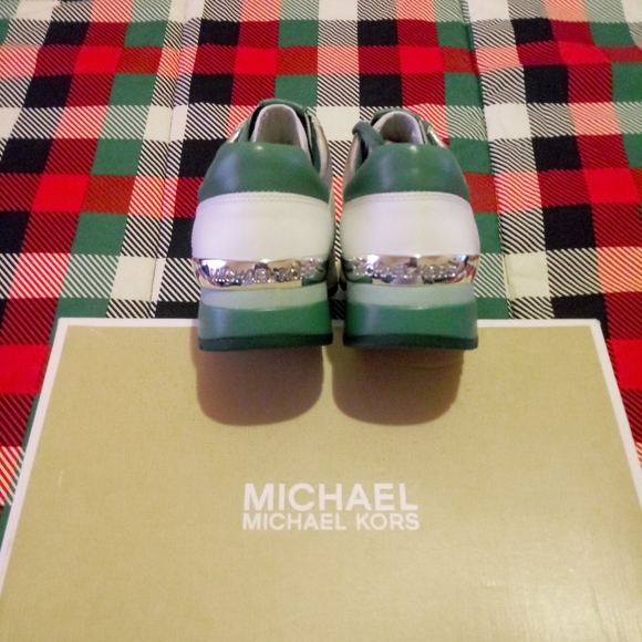 Michael Kors Allie Wrap Trainer - Picture 7 of 10